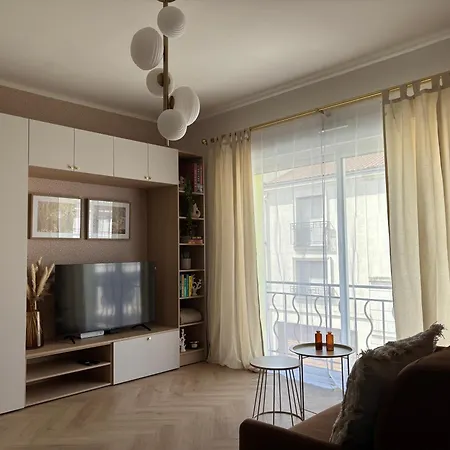 Apartment Cap - Entierement Renove - Hyper Centre - A 3 Mn A Pieds Royan