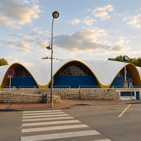 Cap - Entierement Renove - Hyper Centre - A 3 Mn A Pieds *